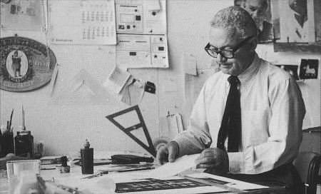 Portraits   |   In his home studio                                        