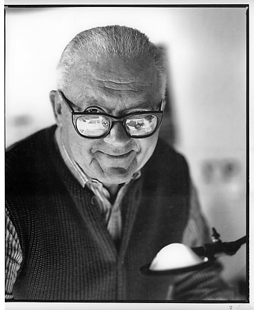 Portraits   |   Portrait by Peter Arnell                                  