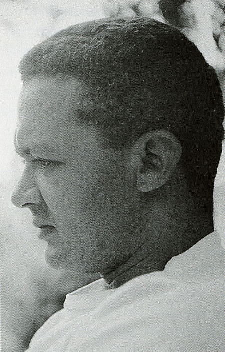 Portraits   |   Portrait profile                                          