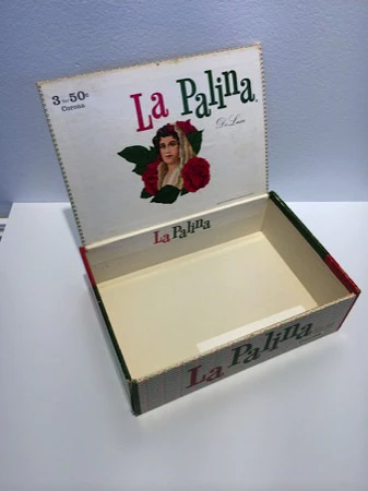 La Palina Cigars   |   Cigar Box – Corona