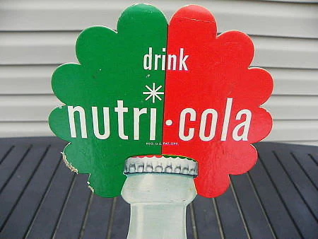 Nutri-Cola   |   Cardboard Stand